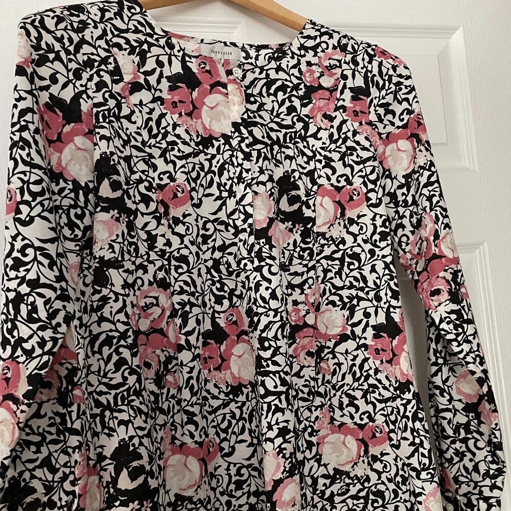 Van Huesen blouse, small